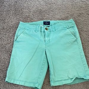 American eagle Bermuda shorts
